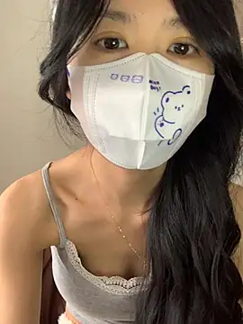 Snapshot of ShouSushi chatting on 02-12-26, 08:42 ShouSushi online show from 02-12-26, 08:42