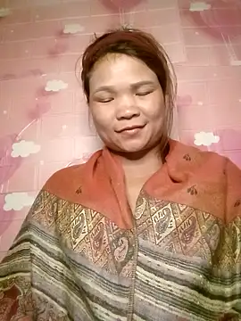 Snapshot of maymay-2000 chatting on 02-27-26, 10:26 maymay-2000 online show from 02-27-26, 10:26