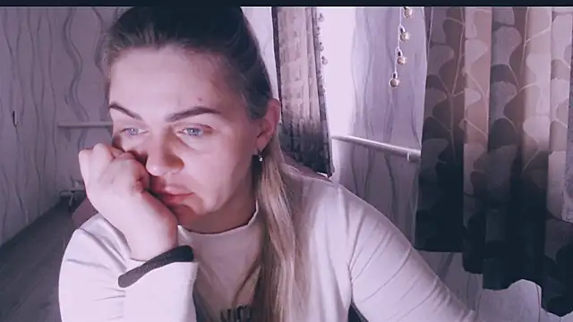 Snapshot of MagicKatarina_ chatting on 03-19-26, 07:23 MagicKatarina online show from 03-19-26, 07:23