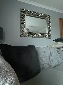 Milssweetx online show from 03-26-26, 01:06