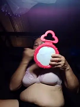 Cold-girlr12 online show from 06-24-26, 03:22