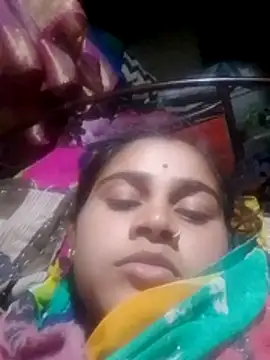 Snapshot of Faltu_Ladki chatting on 02-04-26, 02:34 Faltu Ladki online show from 02-04-26, 02:34