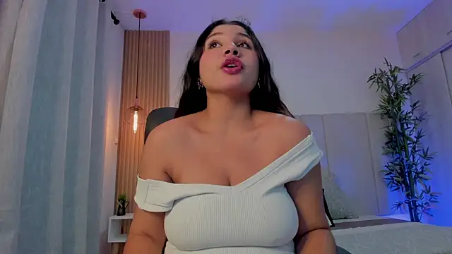 Victoria Rosee online show from 06-10-26, 12:48