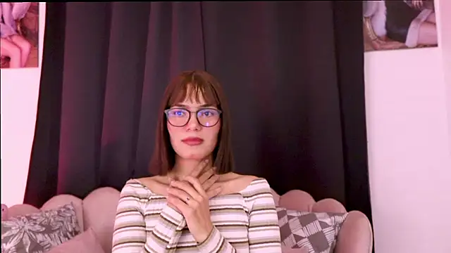 dakotacollins  online show from 06-27-26, 04:39
