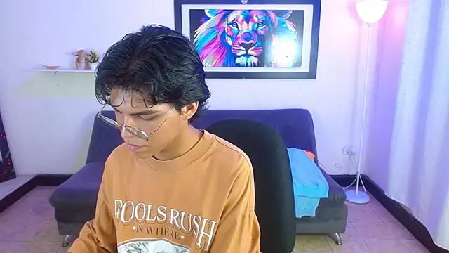 Maecum18 online show from 03-06-26, 08:49