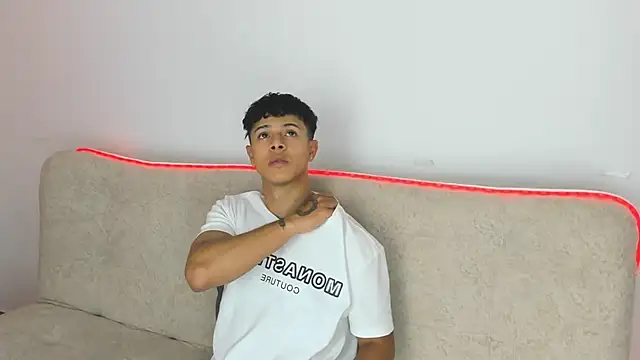  Alex Colton online show from 04-10-26, 10:03