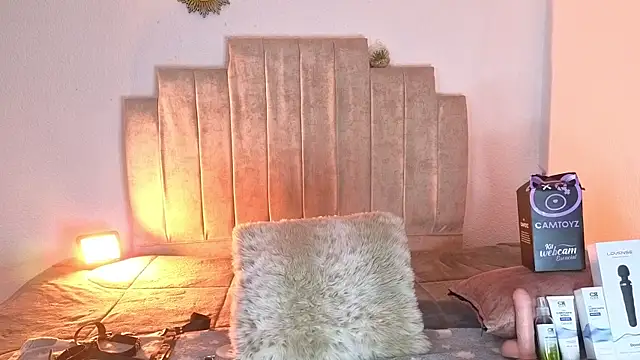 Petite pepper online show from 03-28-26, 01:54