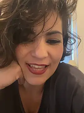 eva luz online show from 05-05-26, 04:48