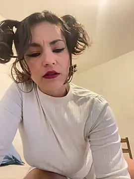 eva luz online show from 05-23-26, 10:08