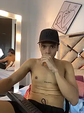 Alejandroo Montenegro online show from 03-04-26, 02:56