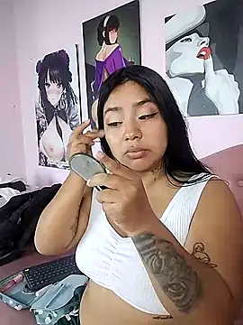 Noa Baker online show from 04-21-26, 12:22