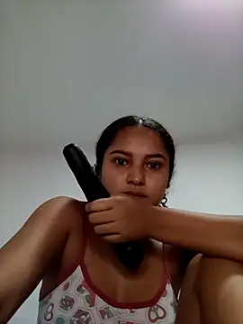 Snapshot of LiaRose- chatting on 03-03-26, 08:31 LiaRose- online show from 03-03-26, 08:31