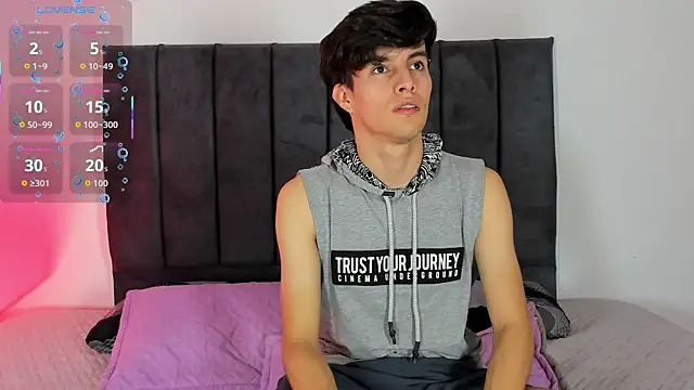 axxxel twink online show from 04-21-26, 01:29