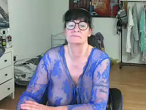 Sylly online show from 03-09-25, 11:25