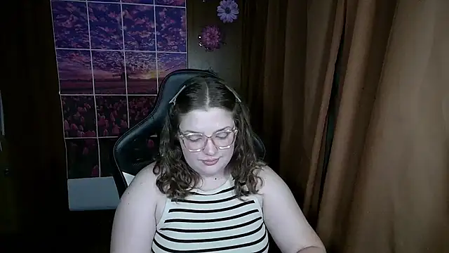 Teasing Dora online show from 07-27-26, 12:28