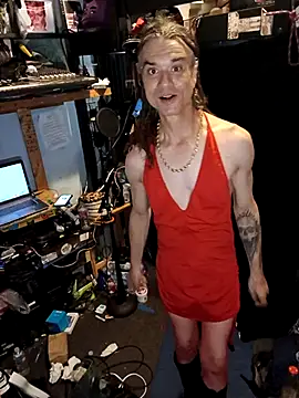 AllucyLu online show from 02-14-26, 12:51