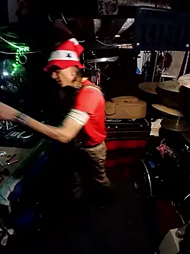 AllucyLu online show from 02-23-26, 04:48