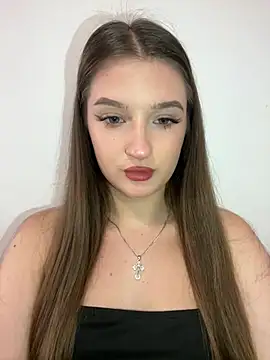 Green eyes lady online show from 07-04-26, 03:51