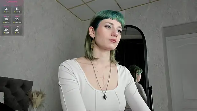 Scarle Whisper online show from 03-19-26, 12:58