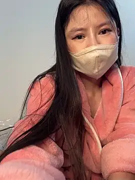 wang1472581 online show from 02-06-26, 03:37