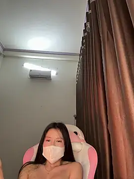 wang1472581 online show from 03-12-26, 03:29