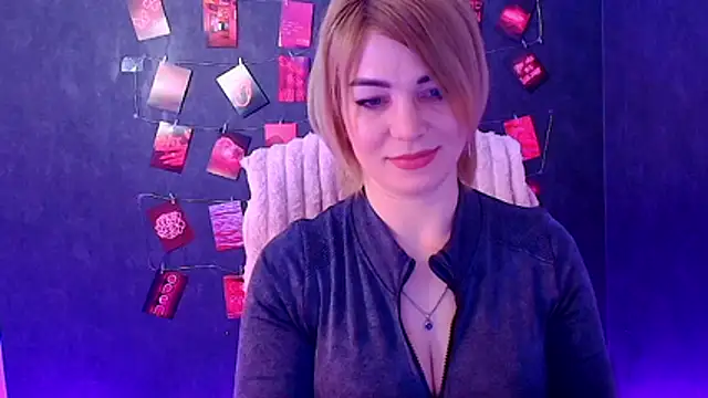 CuttieEmma online show from 03-19-26, 06:39