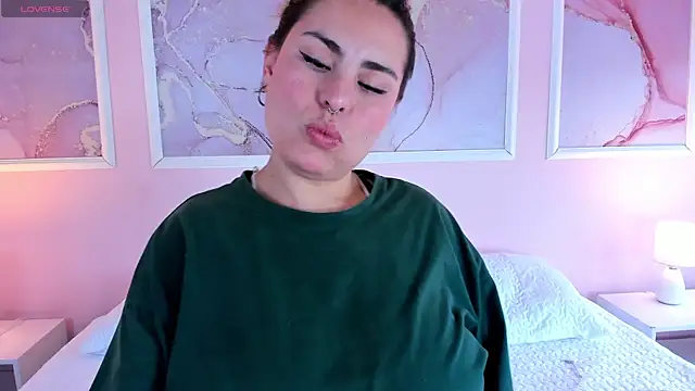 Snapshot of Kennya_Rodriguez chatting on 07-11-26, 05:48 Kennya Rodriguez online show from 07-11-26, 05:48