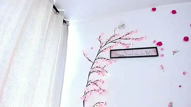 NicoRobinx online show from 04-21-26, 01:06