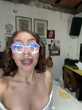 Charlotte Mason online show from 03-17-26, 02:09