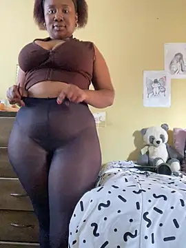 Snapshot of MeekyCurvyAss chatting on 07-22-26, 01:58 MeekyCurvyAss online show from 07-22-26, 01:58