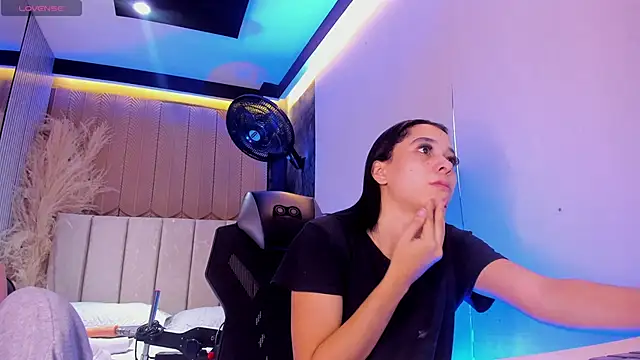 GemmaBrown online show from 04-13-26, 01:27