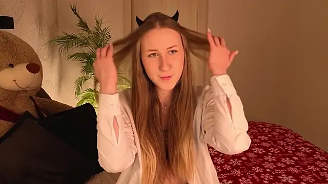 CassieReborn online show from 02-08-26, 11:41