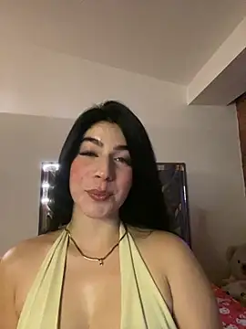 Snapshot of _HannahFox_ chatting on 03-17-26, 11:30 HannahFox online show from 03-17-26, 11:30