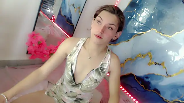 Snapshot of NathalialLooes chatting on 06-05-26, 05:14 NathalialLooes online show from 06-05-26, 05:14