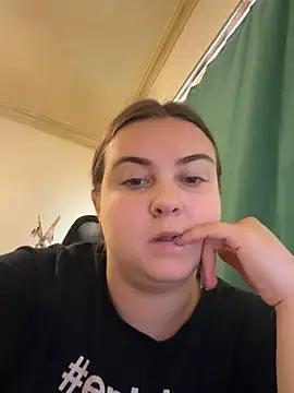 AlyaX X online show from 04-19-26, 12:04