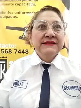 Snapshot of JULIETA_21- chatting on 04-27-26, 12:47 JULIETA 21- online show from 04-27-26, 12:47