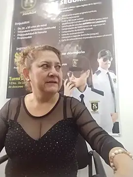 Snapshot of JULIETA_21- chatting on 06-03-26, 01:25 JULIETA 21- online show from 06-03-26, 01:25