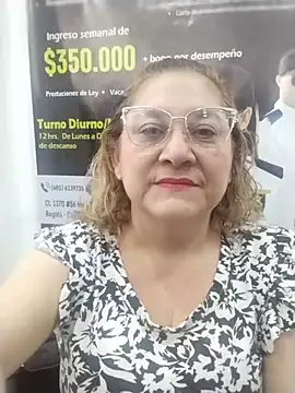 Snapshot of JULIETA_21- chatting on 06-06-26, 01:27 JULIETA 21- online show from 06-06-26, 01:27
