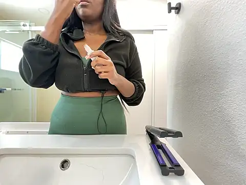 Snapshot of Anadia_Starr chatting on 06-28-26, 06:14 Anadia Starr online show from 06-28-26, 06:14