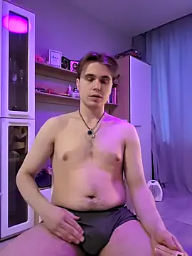 Snapshot of Toyi7382 chatting on 02-15-26, 12:36 Toyi7382 online show from 02-15-26, 12:36