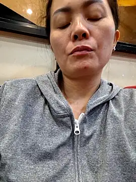 Baby-loveass69 online show from 05-17-26, 11:39