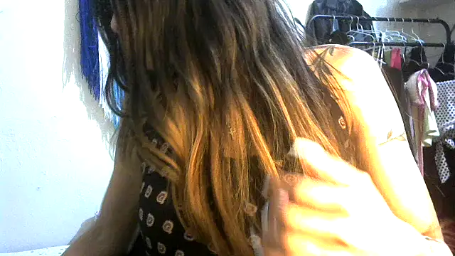 call me babyy online show from 04-25-26, 04:15