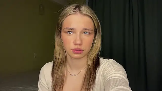 EarthaStinett online show from 04-10-26, 06:07