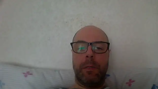 Snapshot of AlexRue chatting on 03-20-26, 11:26 AlexRue online show from 03-20-26, 11:26