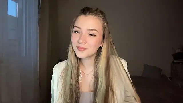 Kimi Luckman online show from 02-19-26, 02:46