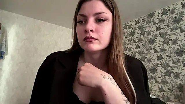 JackiStrum online show from 04-14-26, 10:54