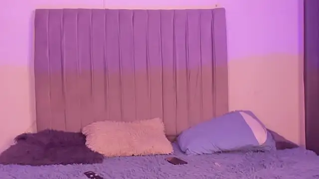 im tiffany  online show from 03-05-26, 04:08