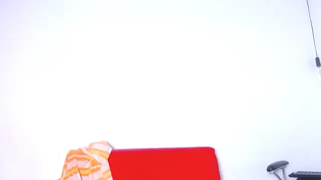 arielnoir6958 online show from 06-12-26, 10:30