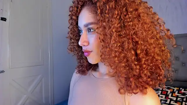 Sienna brunette online show from 04-24-26, 12:07