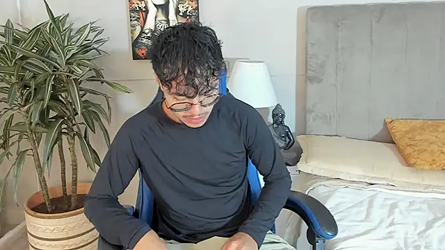 kai storn online show from 04-22-26, 11:12